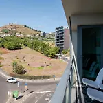 아파트 Nomad Horizon Spacious With Pool & Gym *