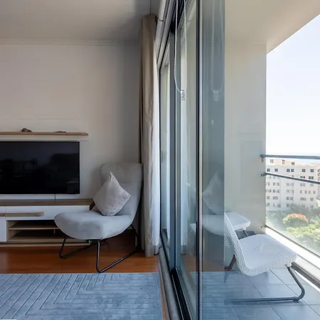 Apartamento Nomad Horizon Spacious With Pool & Gym Funchal (Madeira)