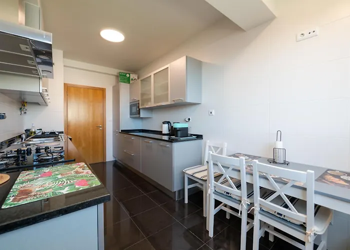 Nomad Horizon Spacious With Pool & Gym Appartement *