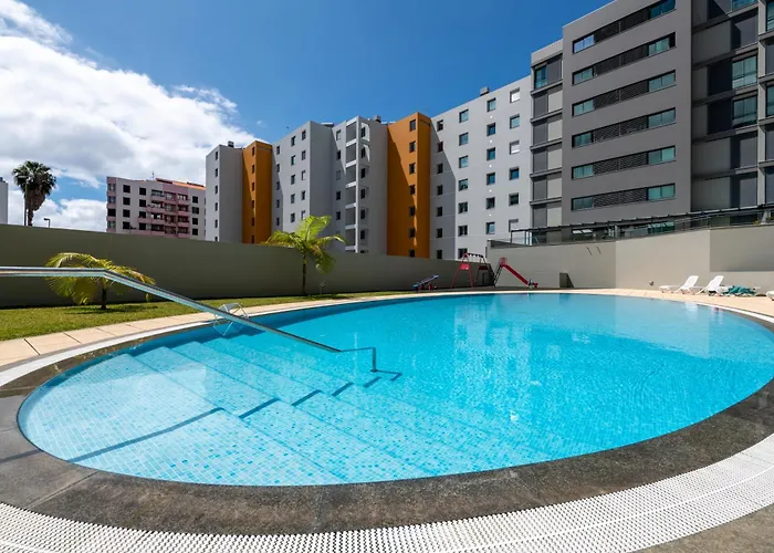 Appartement Nomad Horizon Spacious With Pool & Gym Funchal (Madeira)