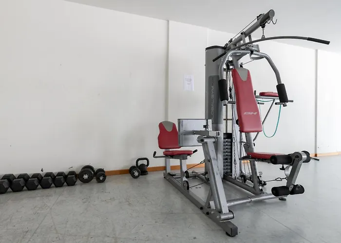 Nomad Horizon Spacious With Pool & Gym *